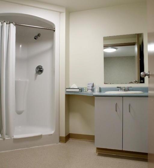 فندق Residence & Conference Centre   Hamilton