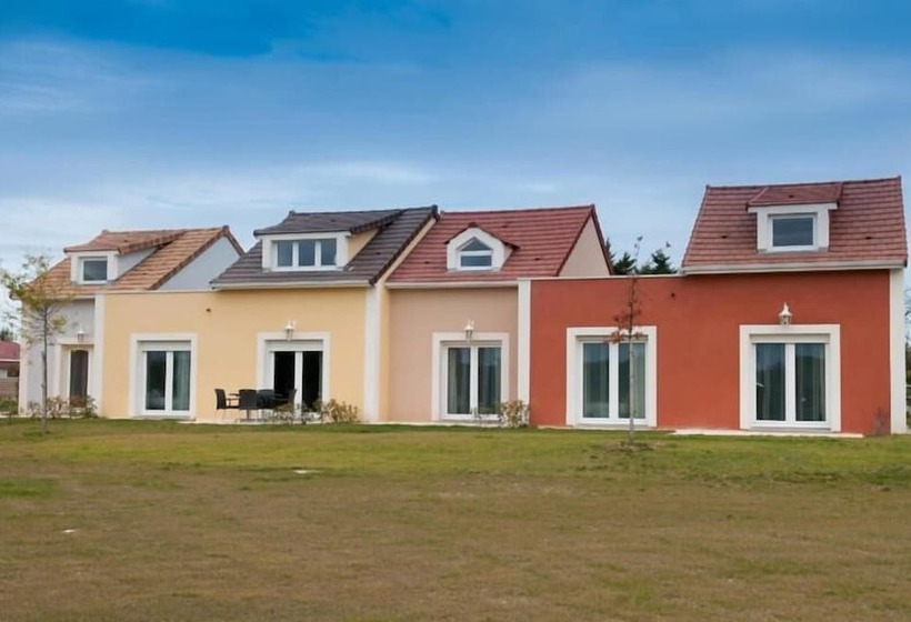 Отель Residence Hôteliere La Cerisaie