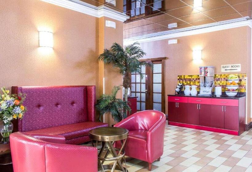 ホテル Rodeway Inn Capri