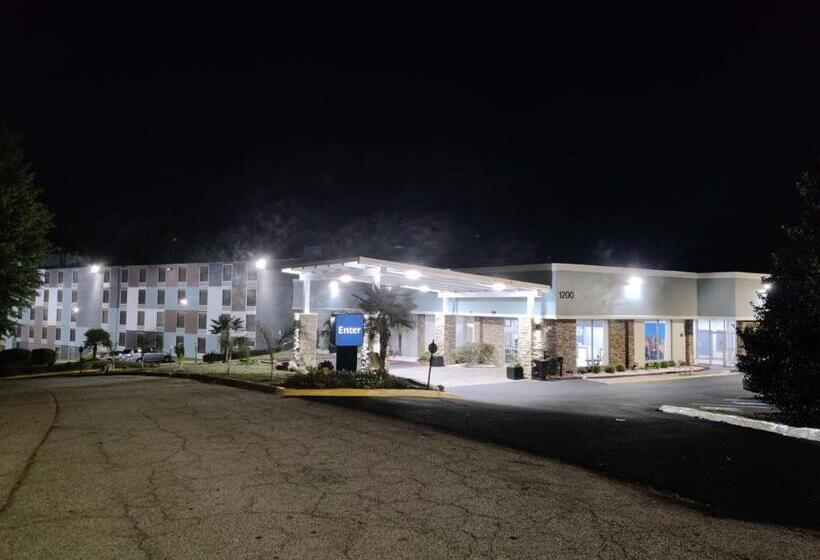 בית מלון כפרי Best Western Atlanta Cumberland Galleria