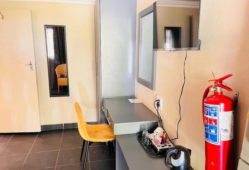 ホテル Shangri La Country