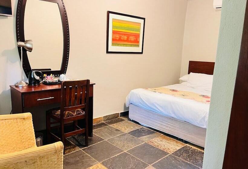 ホテル Shangri La Country