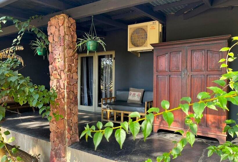 ホテル Shangri La Country