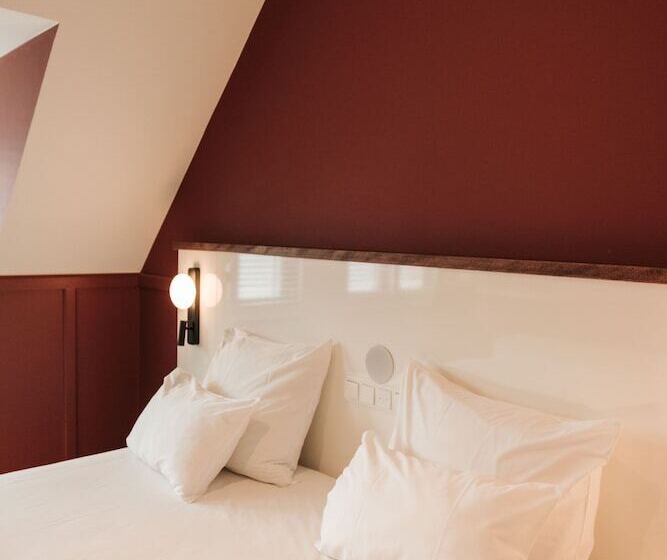 Отель & Spa Savarin   Rijswijk, The Hague