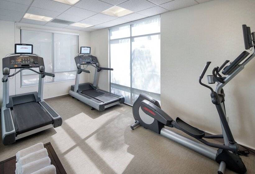 酒店 Springhill Suites Bakersfield