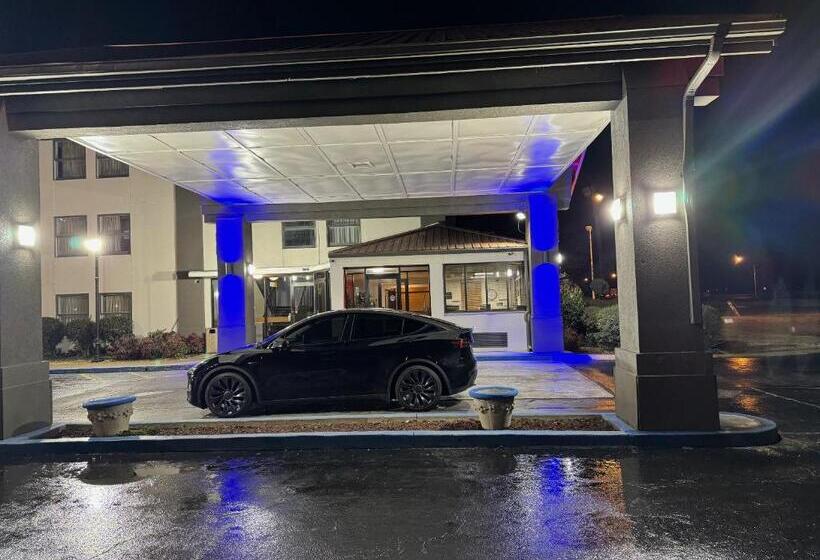 فندق Super 8 By Wyndham Blytheville