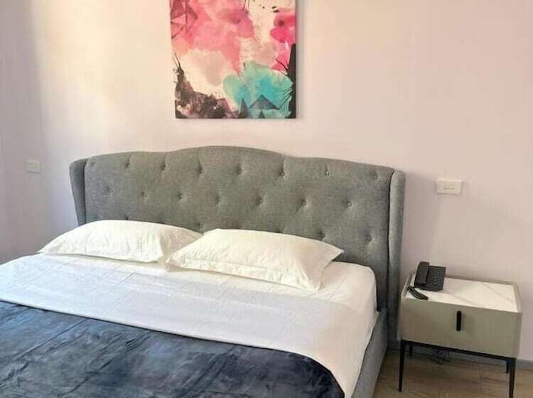 هتل Sydney Riseon