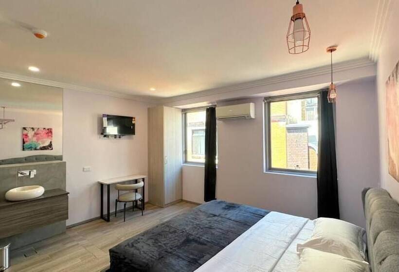 هتل Sydney Riseon