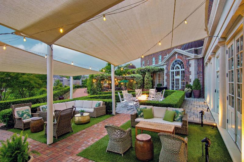 The Historic Cavalier Hotel And Beach Club Autograph Collection