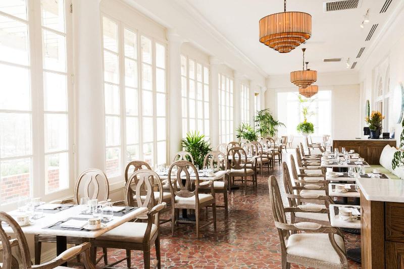 The Historic Cavalier Hotel And Beach Club Autograph Collection