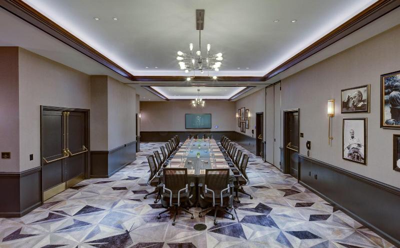 The Historic Cavalier Hotel And Beach Club Autograph Collection