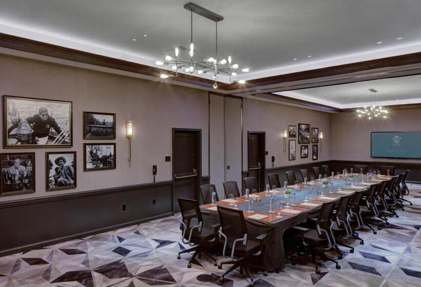 The Historic Cavalier Hotel And Beach Club Autograph Collection