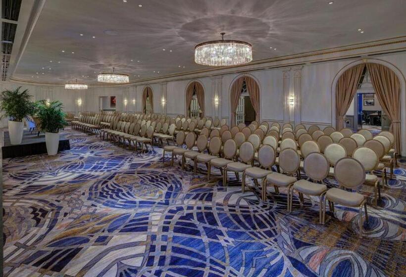 The Historic Cavalier Hotel And Beach Club Autograph Collection