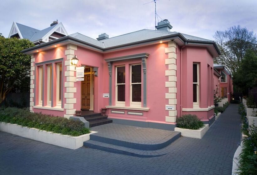 ホテル The Classic Villa