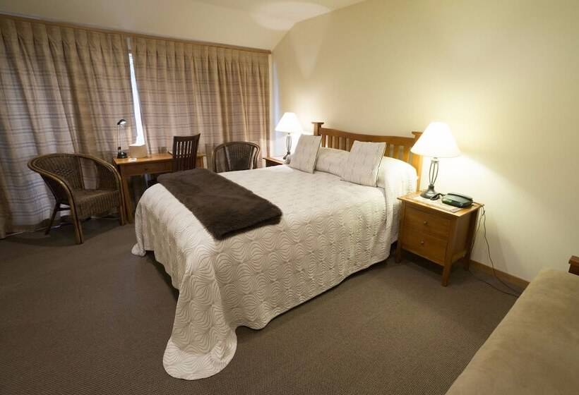 ホテル The Classic Villa