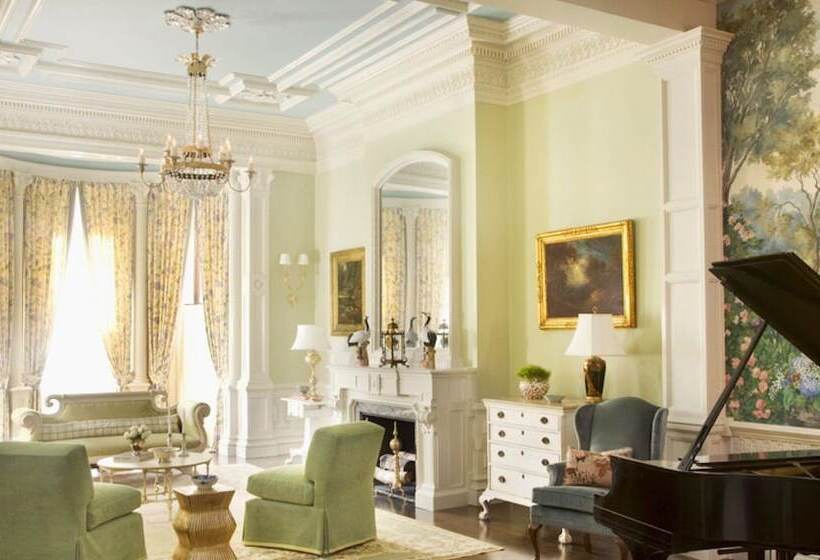 فندق The College Club Of Boston