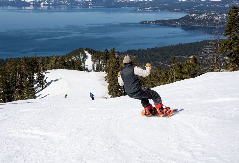 호텔 The Incline Lodge