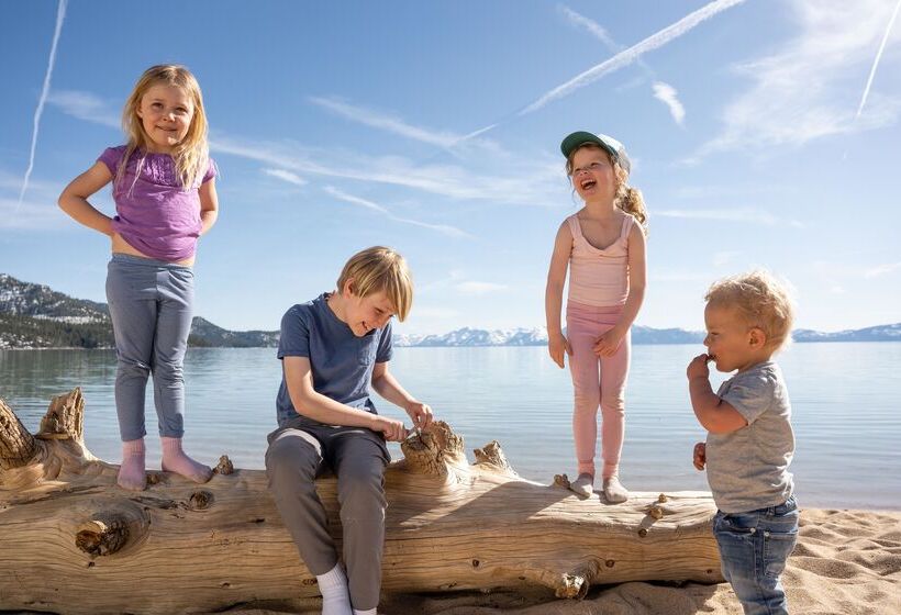 호텔 The Incline Lodge