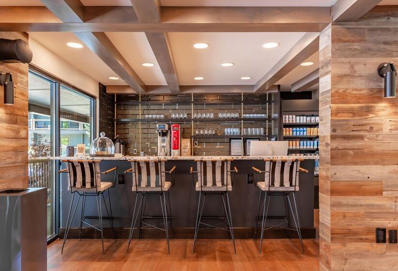 호텔 The Incline Lodge