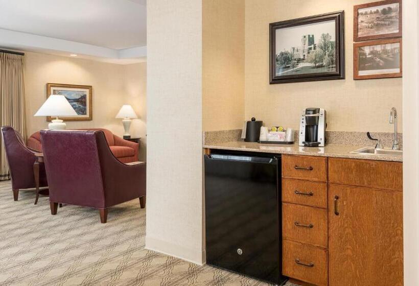 فندق The Inn At Virginia Tech  On Campus