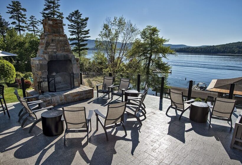 Отель The Lodges At Cresthaven