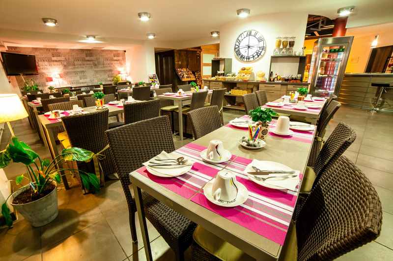 酒店 The Originals City, Hôtel Les Dômes, Perpignan Sud Saleilles