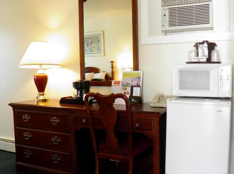 호텔 Travelers Inn
