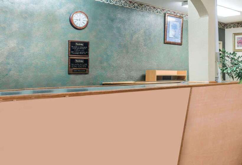 فندق Travelodge By Wyndham Temple