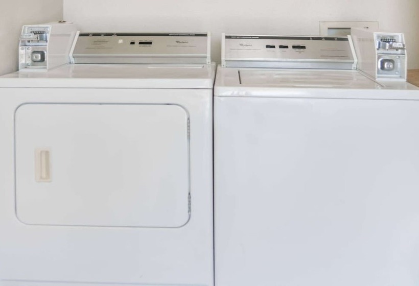 فندق Travelodge By Wyndham Temple