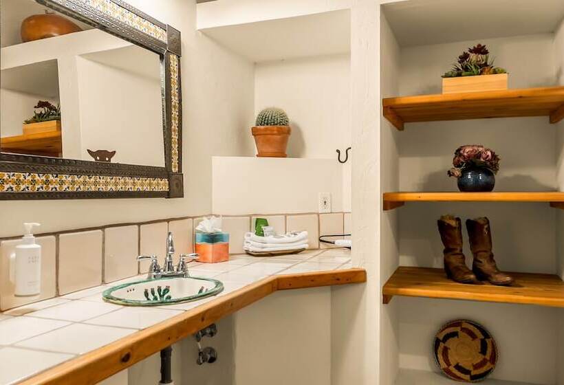 Отель Tubac Country Inn