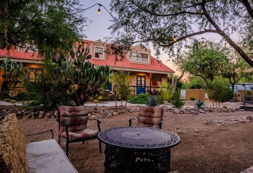 Отель Tubac Country Inn