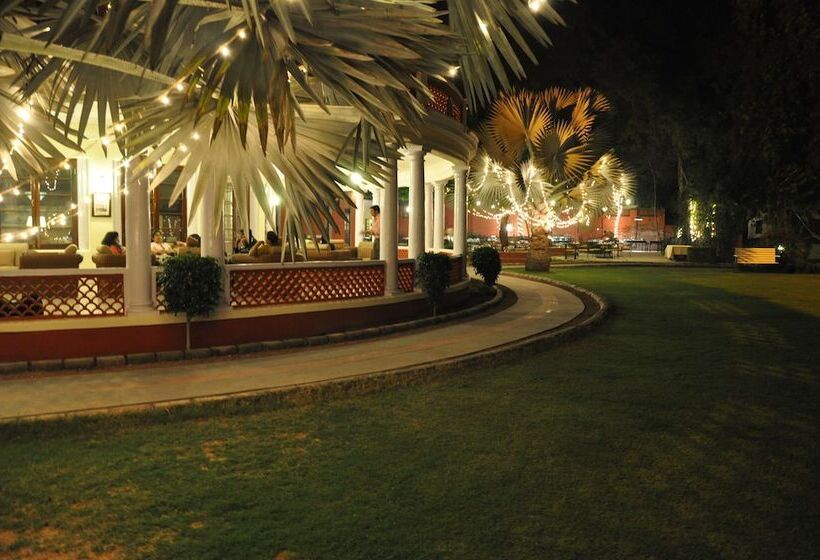 فندق Sawai Madhopur Lodge   Ihcl Seleqtions