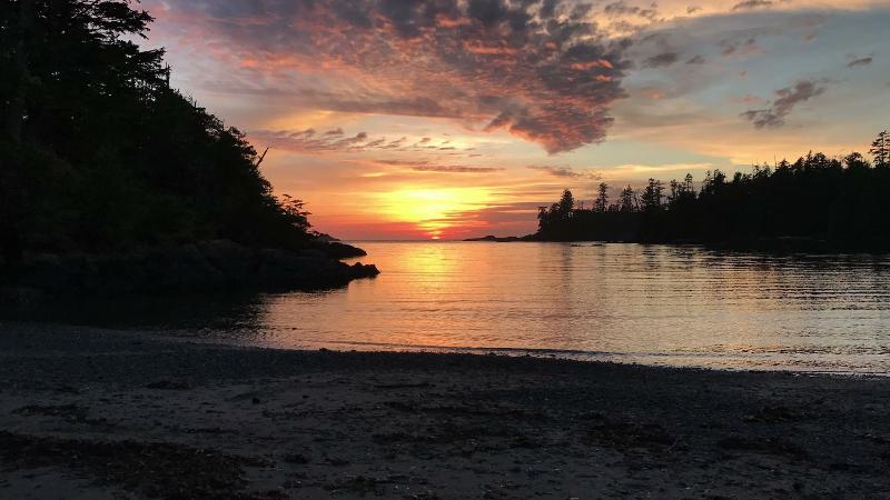 ホテル Waters Edge Shoreside Suites