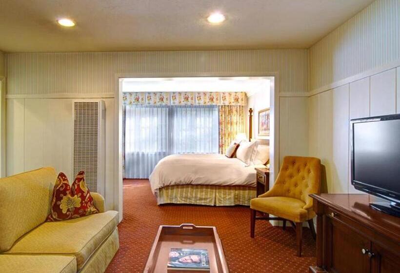 Отель Wayside Inn