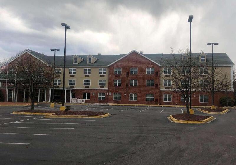 ホテル Wingate By Wyndham Waldorf   Washington Dc Area