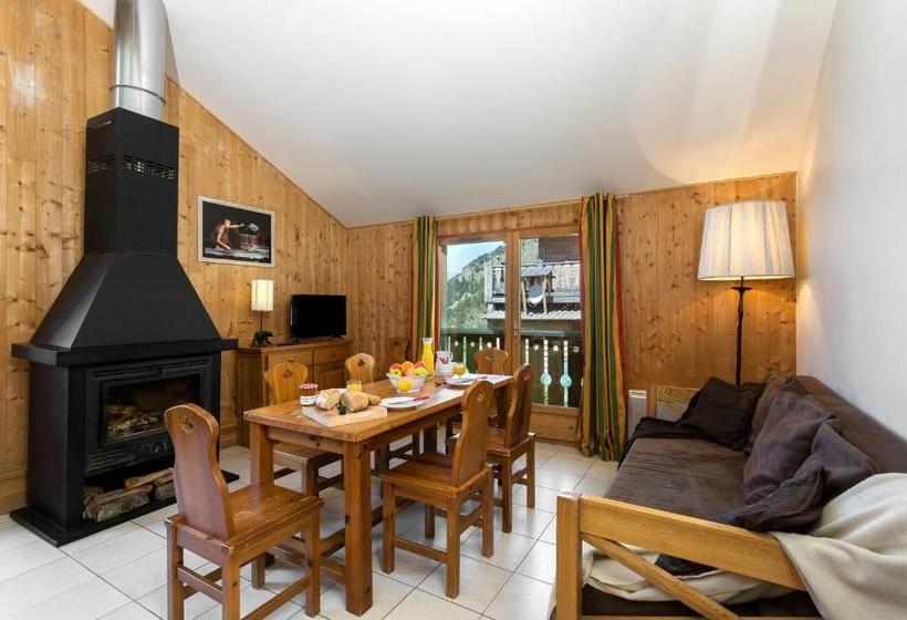 Madame Vacances Les Chalets D Isola