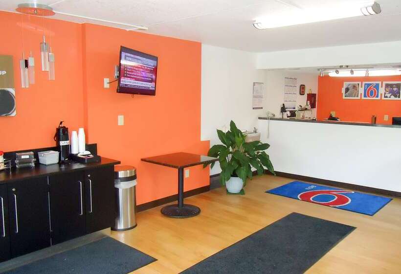 Motel 6 Kingston, Tn