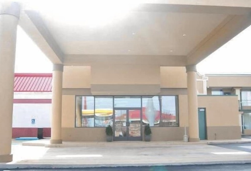 Motel 6 Clarksville, Tn