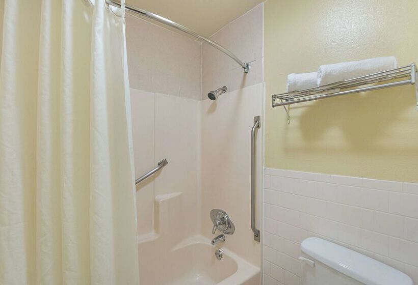 Motel 6livingston, Tx