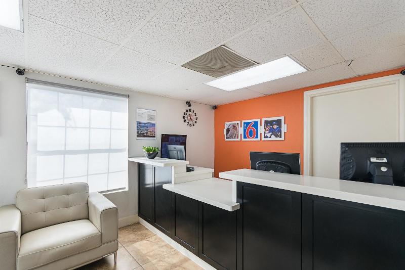 Motel 6livingston, Tx