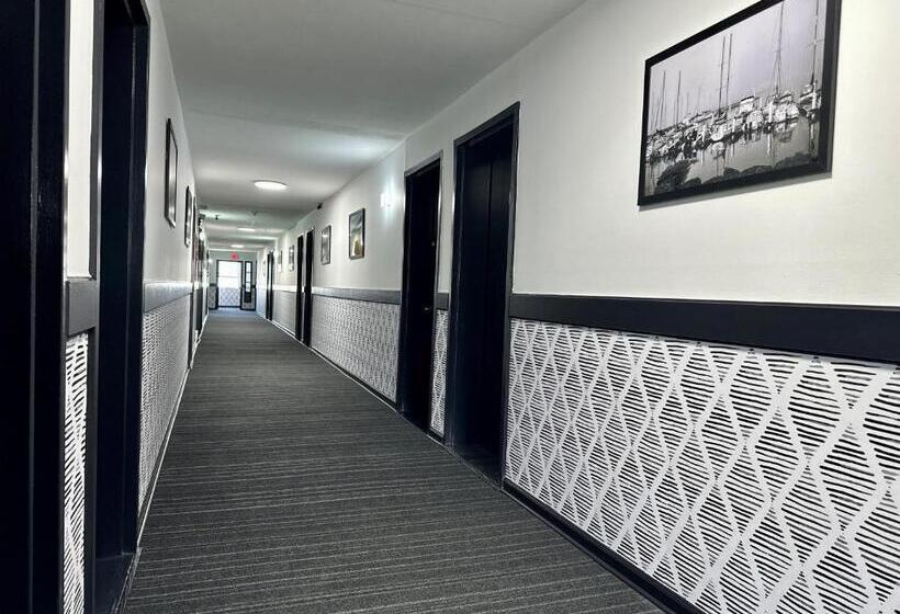 모텔 Budget Host East End Hotel In Riverhead