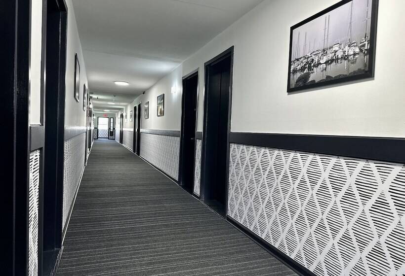 מוטל Budget Host East End Hotel In Riverhead