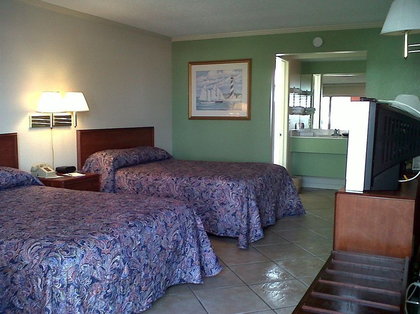 فندق على الطريق Monterey Inn & Marina