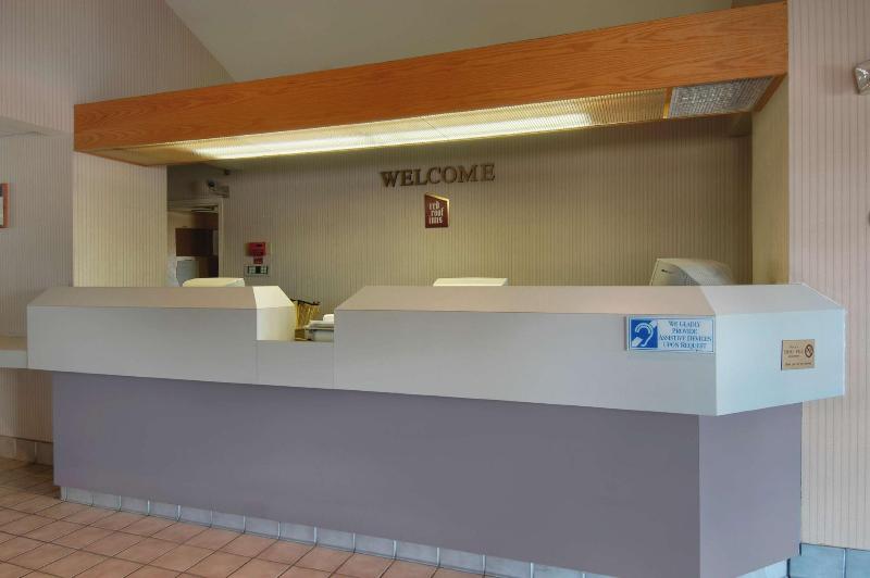 فندق على الطريق Red Roof Inn Austin  Round Rock