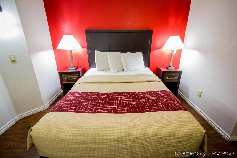 فندق على الطريق Red Roof Inn Austin  Round Rock