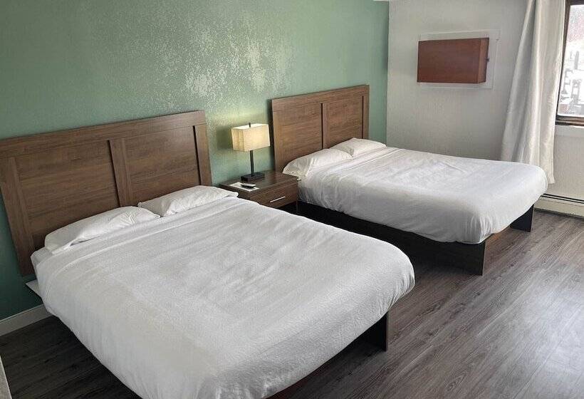 汽车旅馆 River Bend's Walleye Inn