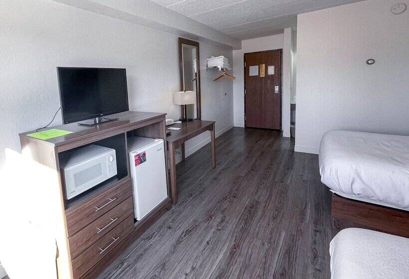 汽车旅馆 River Bend's Walleye Inn