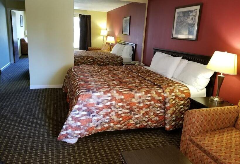 فندق على الطريق Royal Inn  Anniston