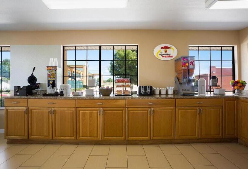 מוטל Super 8 By Wyndham Grand Prairie Southwest