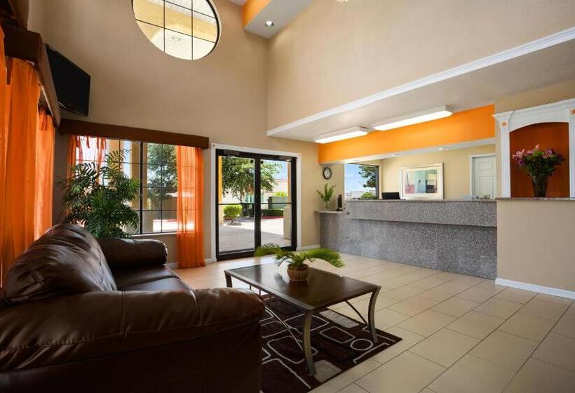 מוטל Super 8 By Wyndham Grand Prairie Southwest